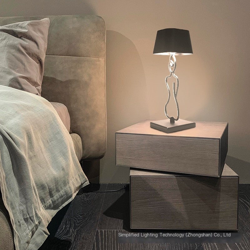 Creative Touch Charging Retro Bedside Lamp (Warm Light)